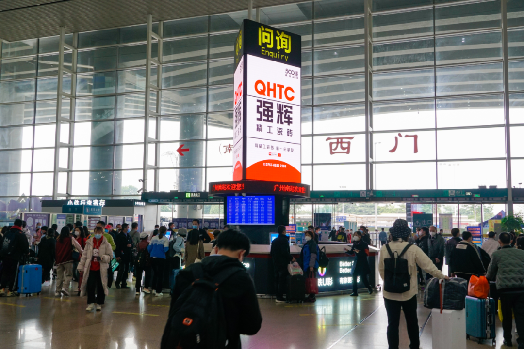 開年“第一炮”！強(qiáng)輝高鐵廣告開啟“霸屏”模式！(圖4)